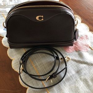 Small Coach pouchette